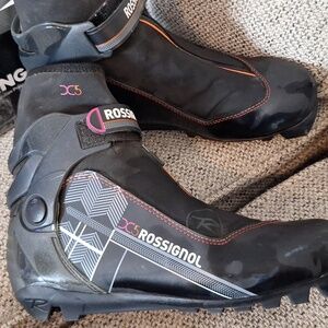 Rossignol dc5 x5fw touring cross country ski boots women’s‎ size 41 used